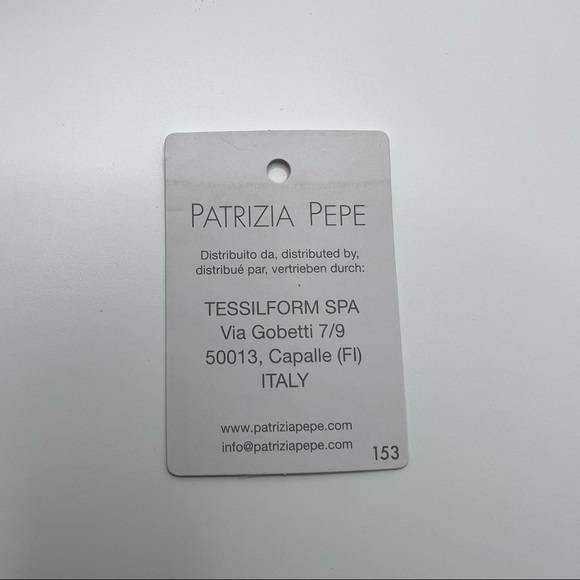 Patrizia Pepe • Brown Leather Wallet - Picture 9 of 10